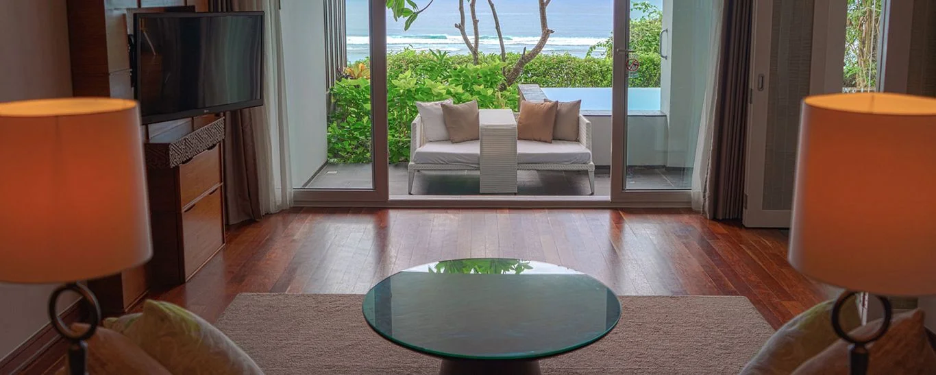 Ocean Front Samabe Pool Suite